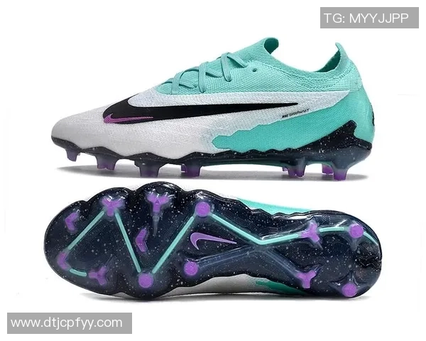 足球明星们的幻影毒液鞋履选择与风格解析